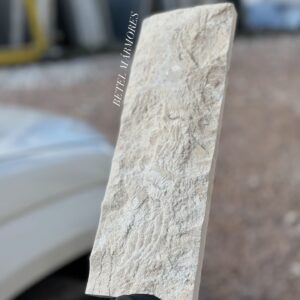 TRAVERTINO ROCKFACE 10x30 (M²)