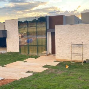 TRAVERTINO NATURALEZA 10x70cm (M²)