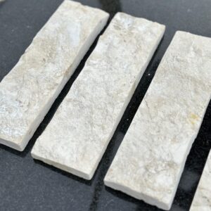Travertino Rockface 7x23cm