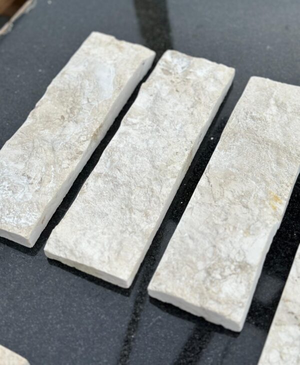 Travertino Rockface 7x23cm